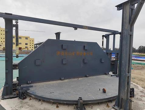 自復式立井防爆門